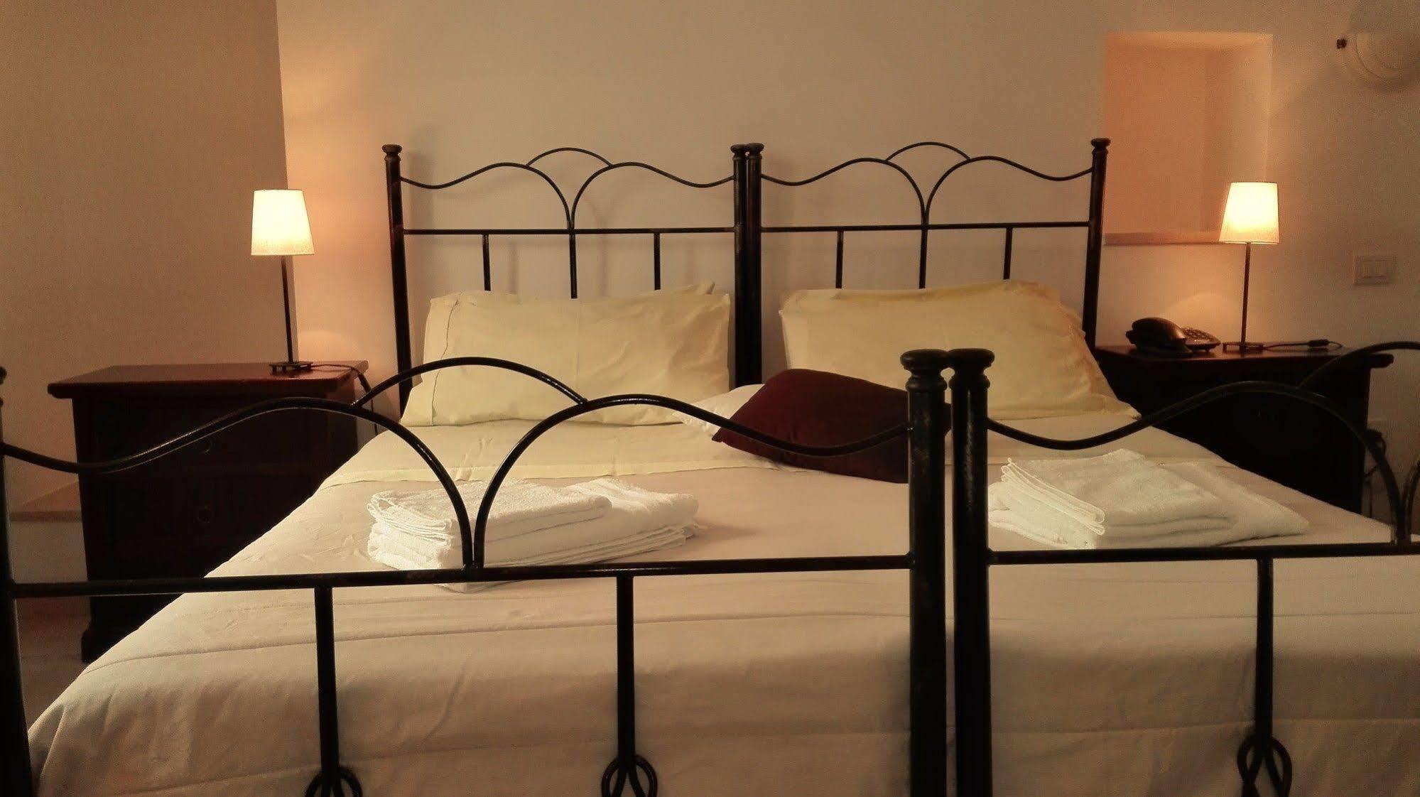 Noi Aparthotels & Trulli 阿尔贝罗贝洛 外观 照片